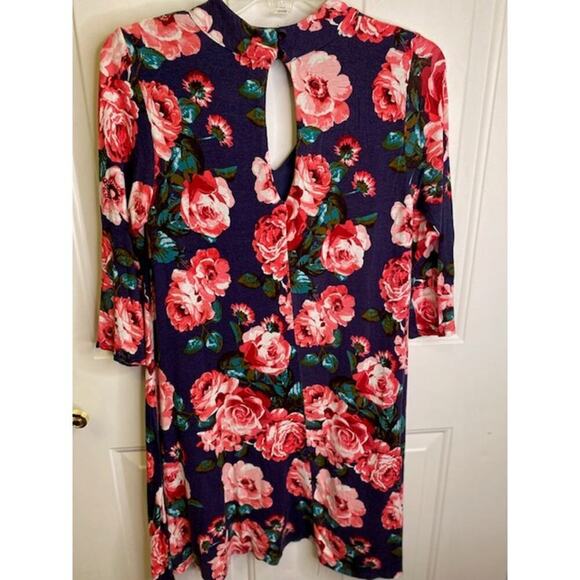 Altered State Size Small top or short dress - Picture 2 of 5